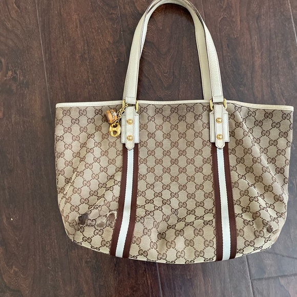 Used authentic Gucci Jolicoeur Tote Bag with CHARMs *HAS WEAR* FLAWS - Picture 13 of 15